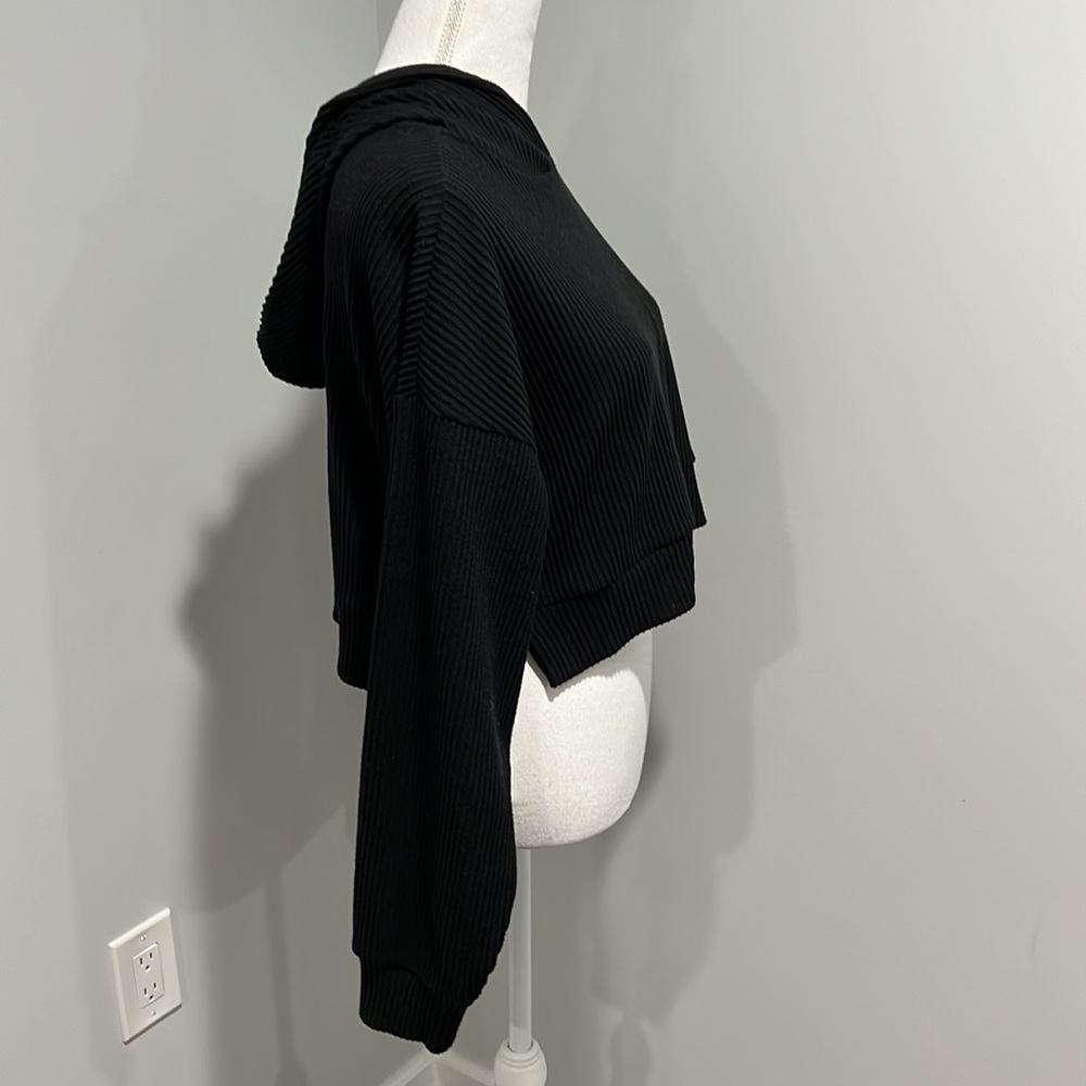 Alo Yoga Muse Black Cropped Hoodie S - Picture 8 of 10